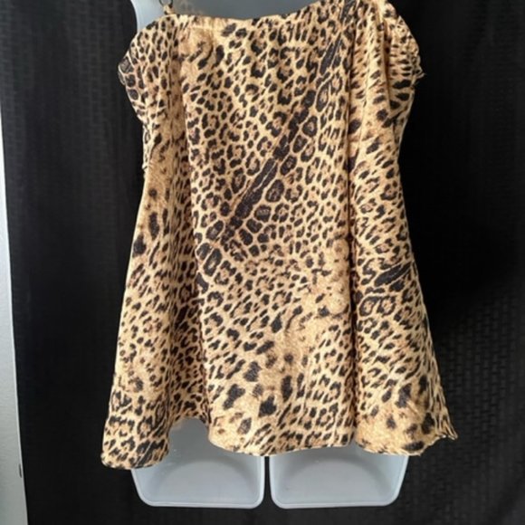 Forever 21 Plus Size ~ Sexy Spaghetti Straps Leopard Print Flowing Top - Picture 9 of 10